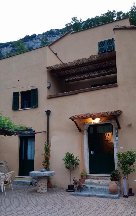 Agriturismo Alveare Finale Ligure Luaran gambar
